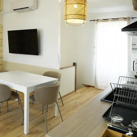 L'elegant, T2 Avec Climatisation, Wifi * 干邑